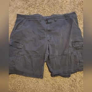 Black wrangler cargo shorts 44